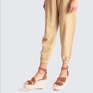 Dolce Vita Suede Leather Wedges 9.5 Saddle Brown Tan Platform